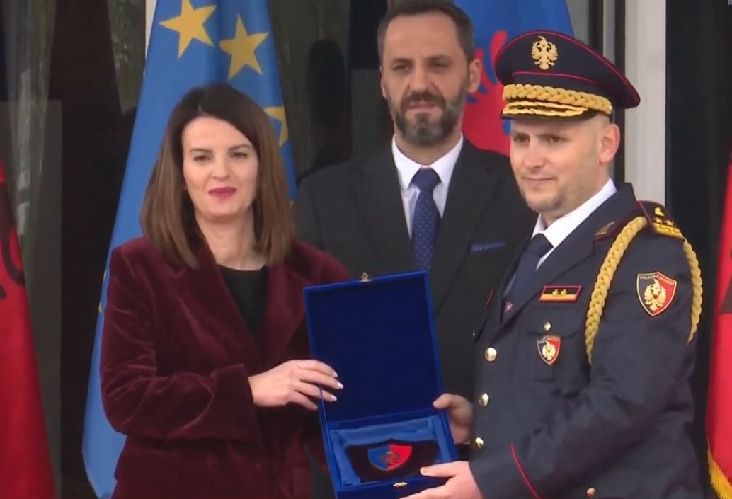 Betohet drejtori i Policisë së Shtetit/ “‘Pastrime’ edhe në radhët tona”, Skënder Hita flet për herë të parë pas marrjes së detyrës