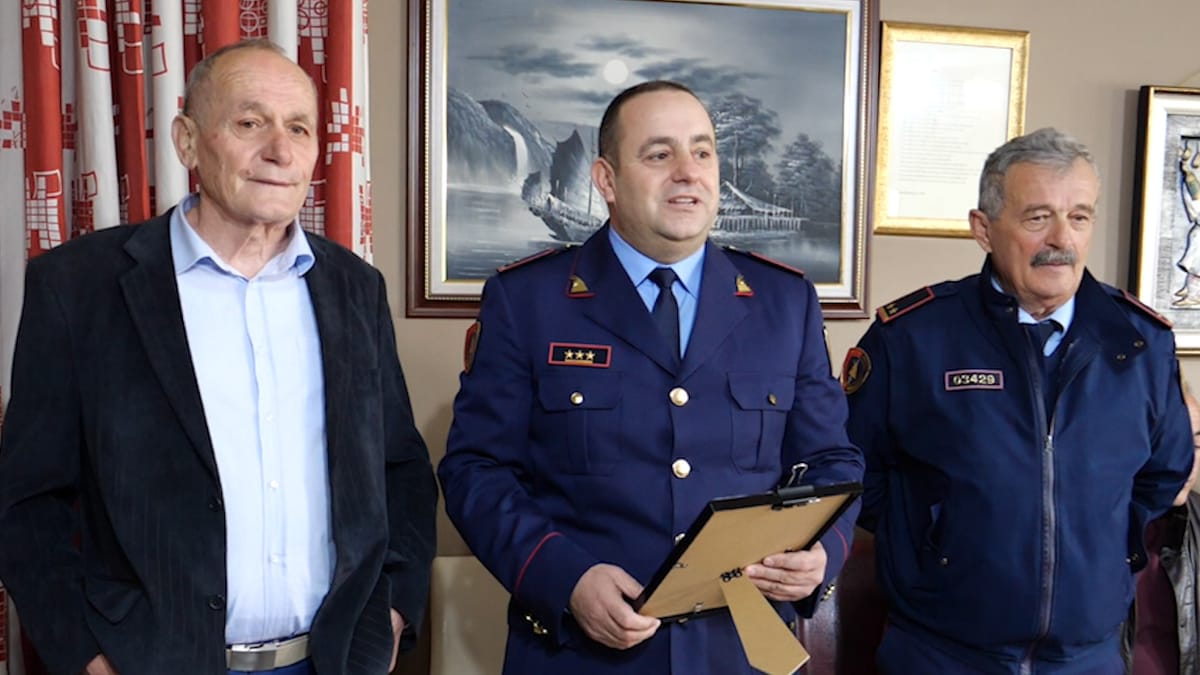 Vlerësohet puna e oficerit të komisariatit të Policisë Mat, Bashkim Kuka