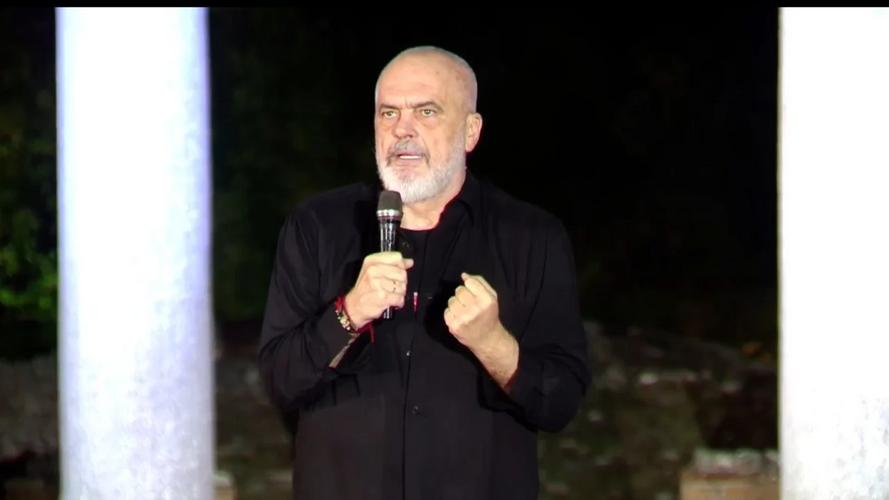 Rama Alarmohet: Protestat Kërcënojnë Sezonin Turistik dhe Ekonominë e Vendit