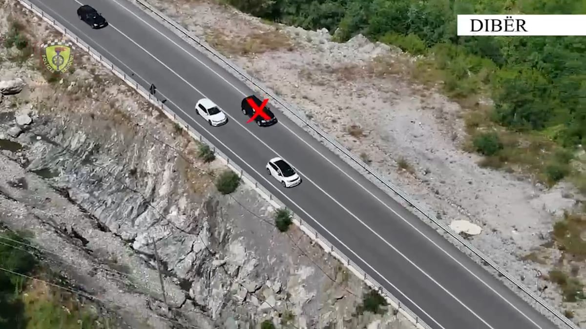 Dibër, Policia Rrugore qindra masa për shkelje të kodit rrugor, 80% e gjobave për parkim të gabuar