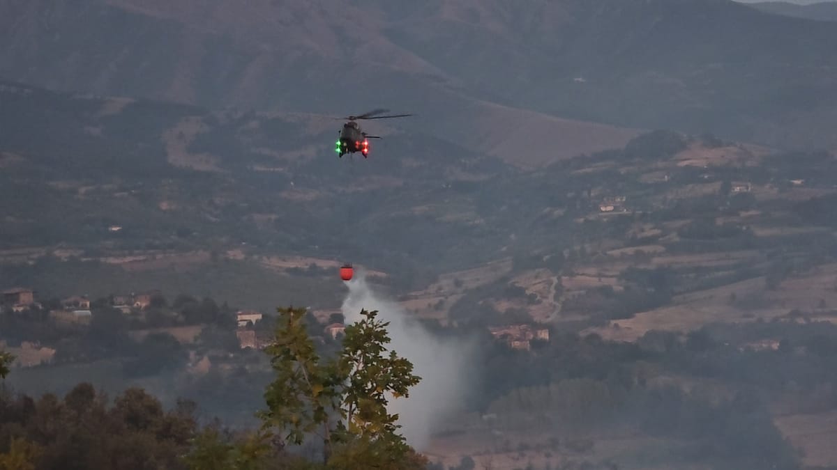 Flakët nuk ndalen në Mat: Digjen dy stane në Trodhën, situatë kritike në Madhesh dhe Mallunxë