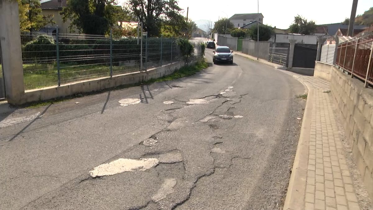 Ura e Çerenecit – Maqellarë, në gjendje skandaloze, drejtuesit e mjeteve: si në kohën e komunizmit