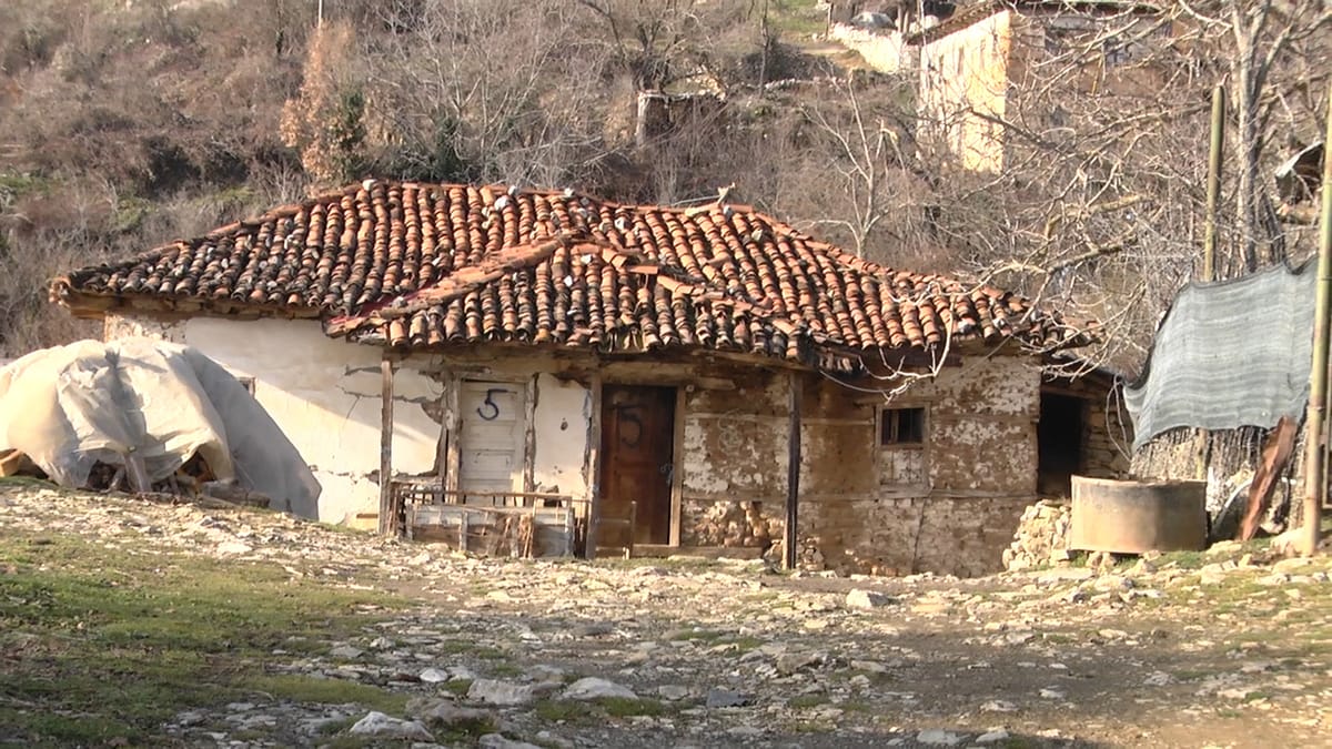 Sofraçani, fshati pa investime dhe i braktisur nga banorët