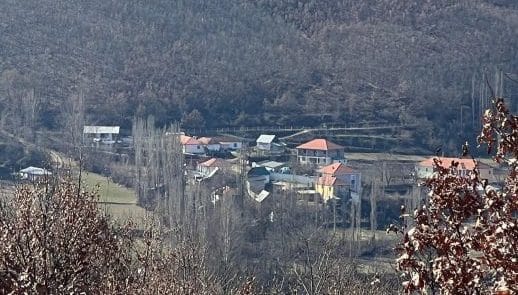 DIBËR/ Fshati nën terror, banorët: Tetë grabitje, asnjë i arrestuar.Po mendojmë të largohemi. Kemi frikë për fëmijët...