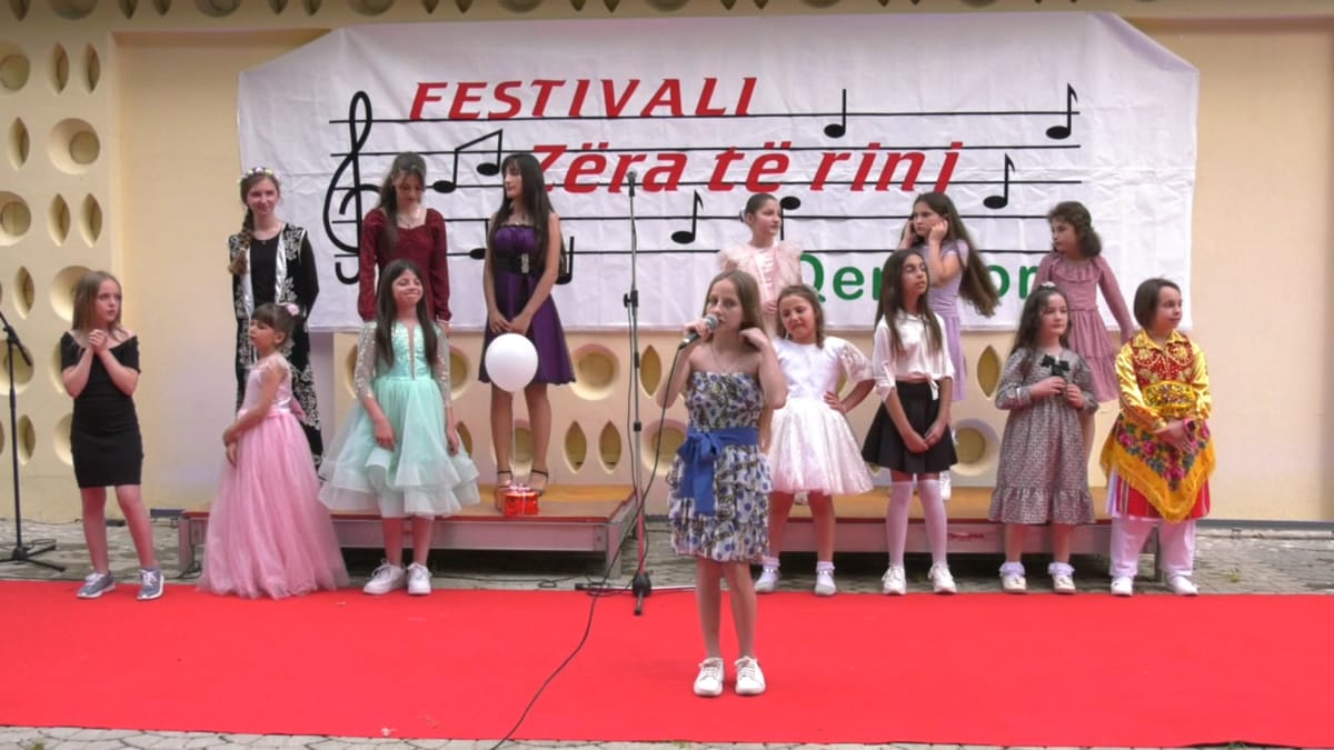 QKF MAT ZHVILLON EDICIONIN E 30 – TË TË FESTIVALIT “ZËRA TË RINJ”