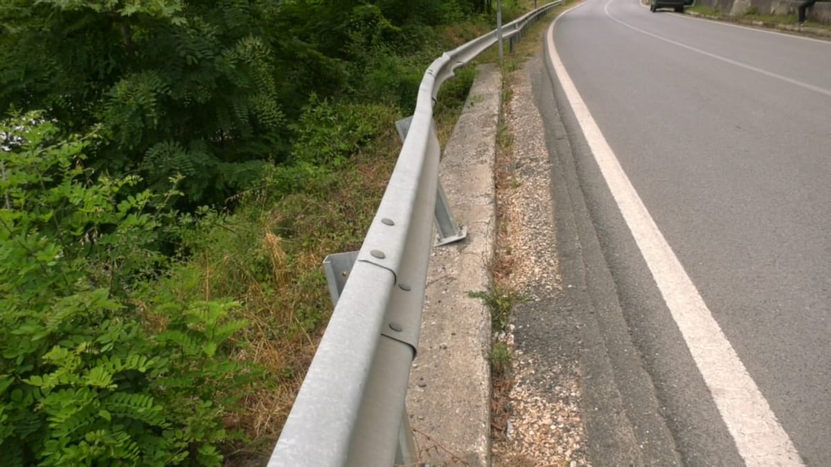 Asnjë masë e marrë për murin në rrezik shembje në Kloskatund