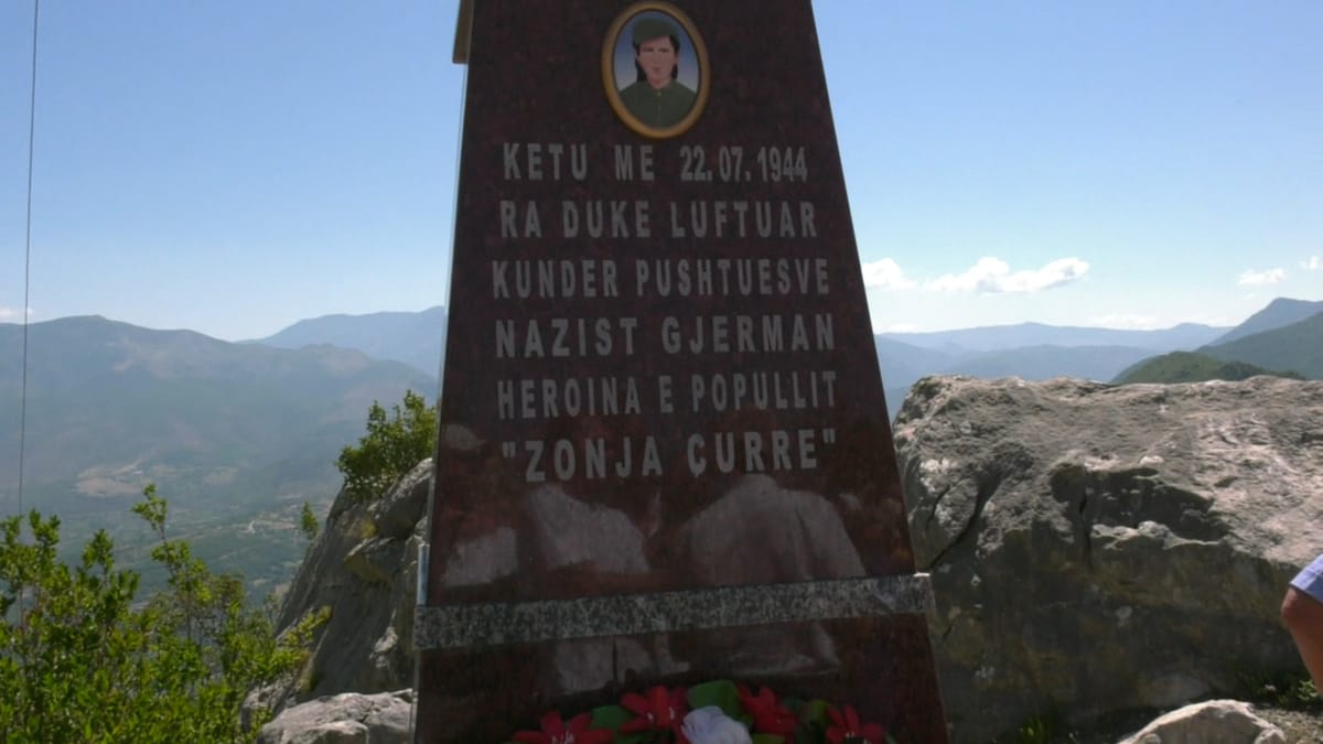 Përkujtohet 80 vjetori i rënies së Zonja Çurre në Qaf Shkalle të Xibrit