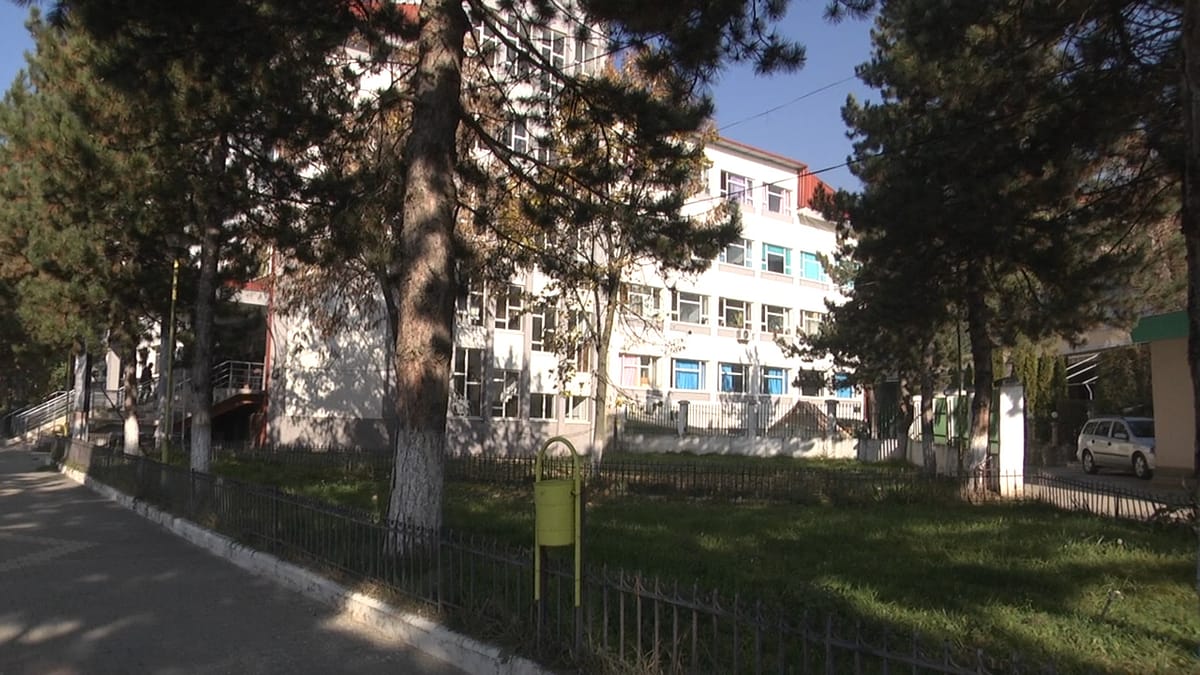 Opinione Dibër, shëndetësia falas?