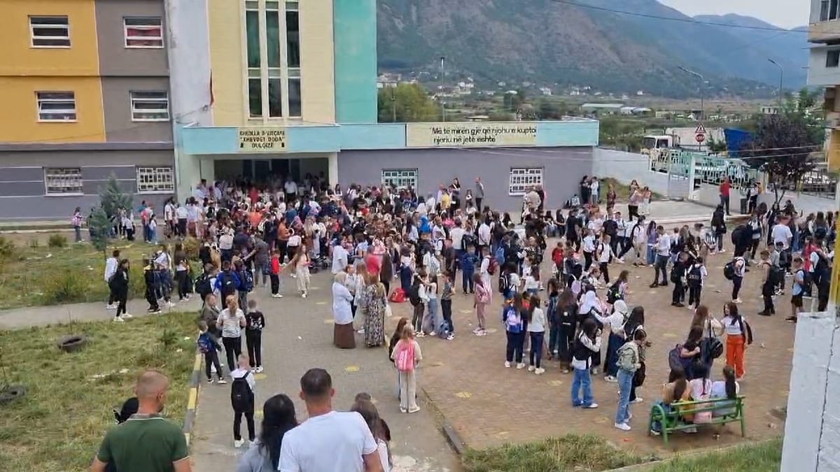 NIS VITI I RI SHKOLLOR NË BULQIZË E DIBËR