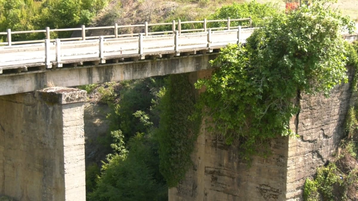 Urat problematike në rrugën nacionale Burrel – Skuraj