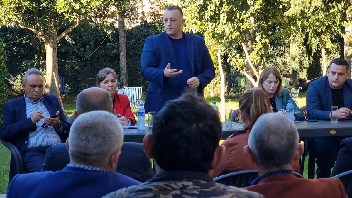 Dëgjesa e radhës publike me banorët e lagjes së re