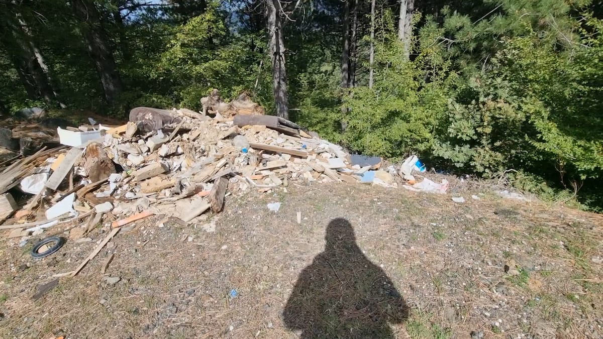 Zona e Qafdushkut vijon të ndotet, deri tani asnjë masë e marrë