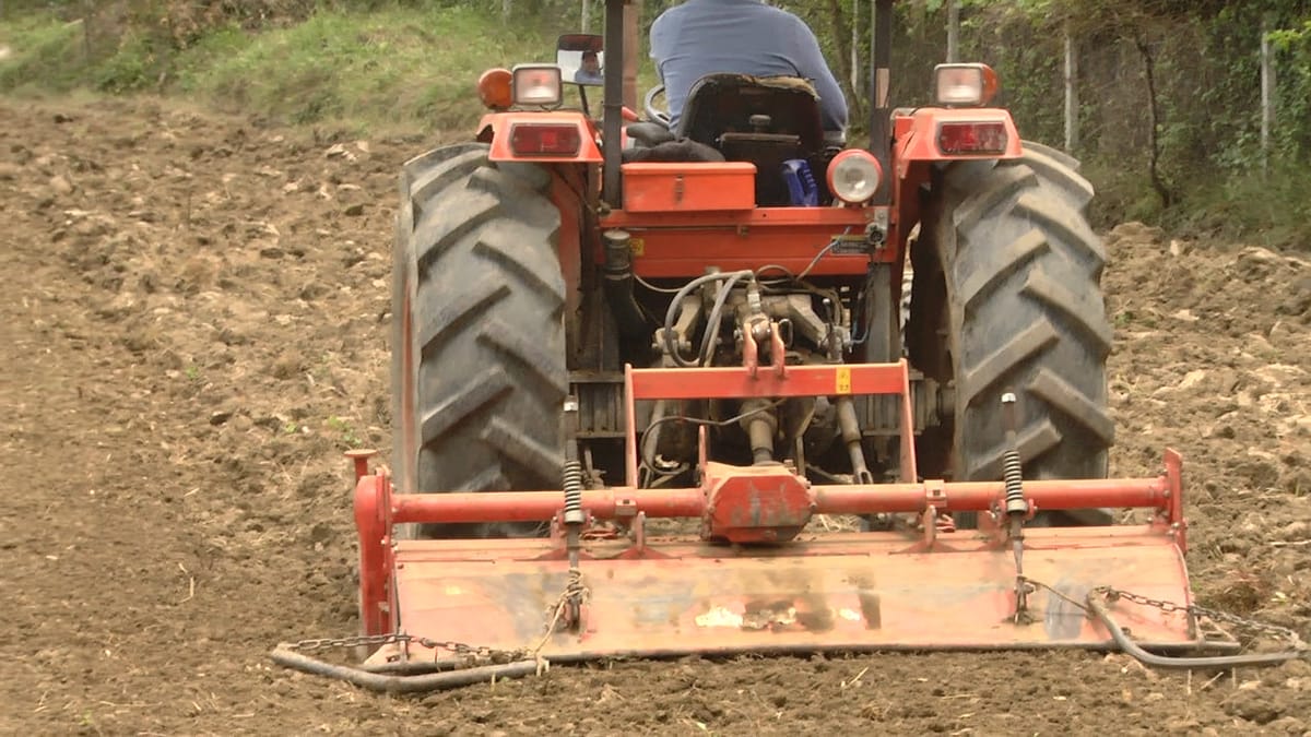 Vetëm 6 aplikime për mjete agregate në thirrjen e parë të Ministrisë së Bujqësisë
