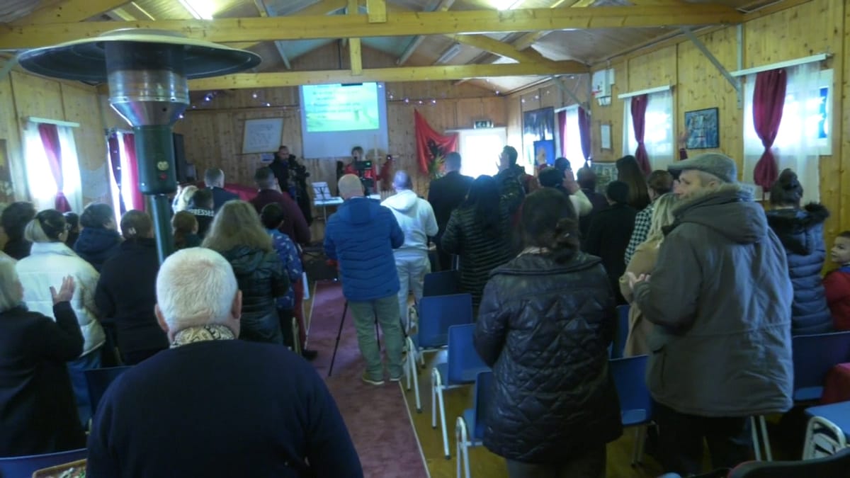 Kisha Ungjillore Burrel mban Shërbesën e Krishtlindjes