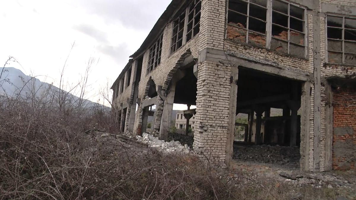 Godinat e rrezikshme në Bulqizë, qytetarët: të ndërhyhet pa ndodhur ende ndonjë tragjedi si në Kosovë