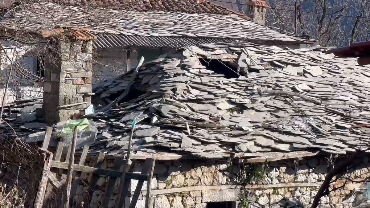 Fshati Shkallë në Xibër, u përgjysmua në 35 vite