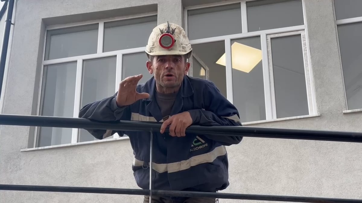 Minatorët e Bulqizës vijojnë bojkotin e punës
