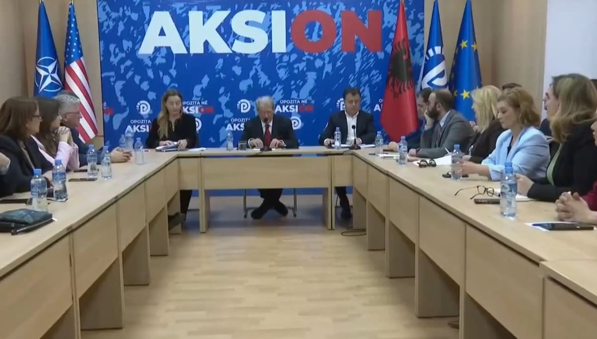 Dalin zyrtarisht kandidatët e koalicionit “Për Shqipërinë madhështore” për Qarkun Dibër