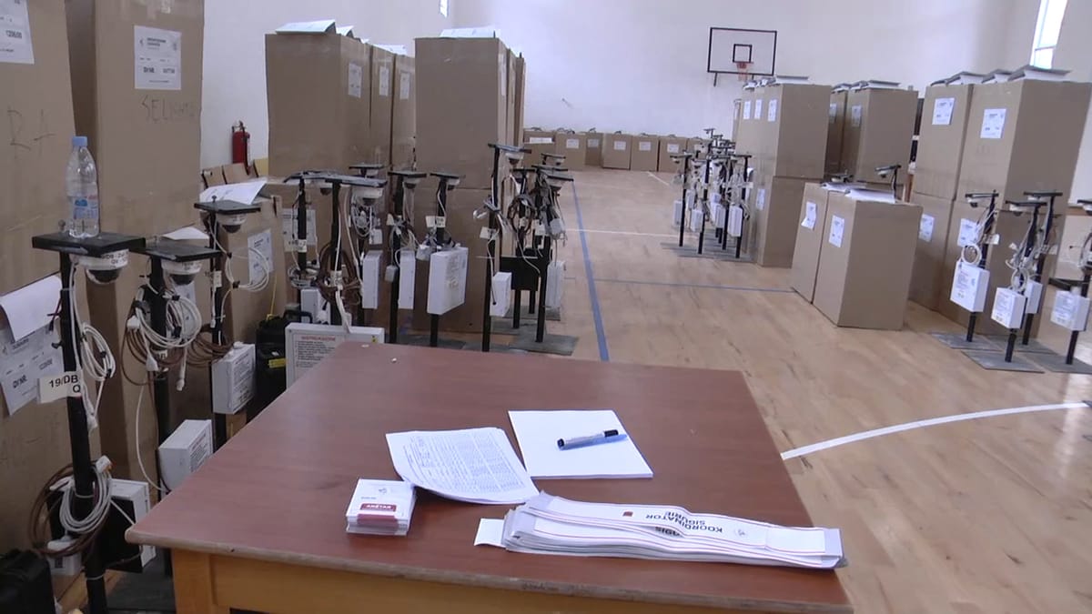 Materialet zgjedhore mbërrijnë pranë KZAZ-ve