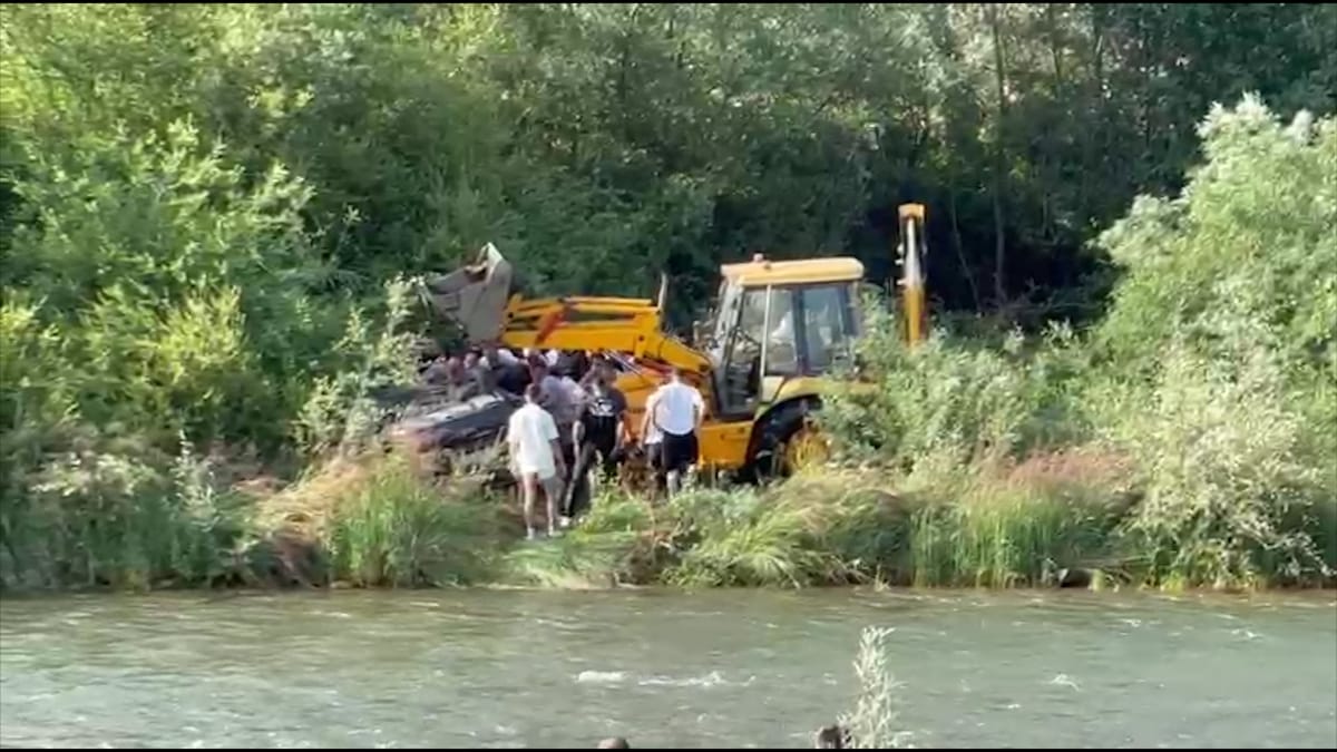 Mrekulli në Bulqizë, 3 ditë i bllokuar në makinë, gjendet gjallë i riu nga Dibra
