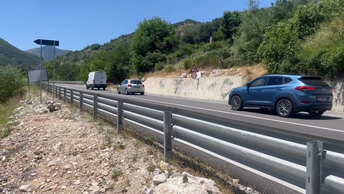 Rruga e Arbrit në Xibër e pasigurtë për banorët, kërkojnë hapsira të dedikuara