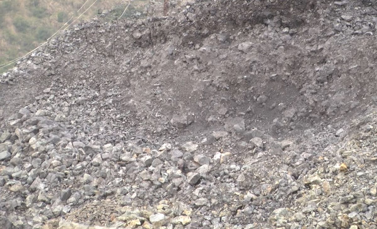 Bllokohet shitja e mineralit të kromit? Subjektet nisin pezullimin e aktivitetit