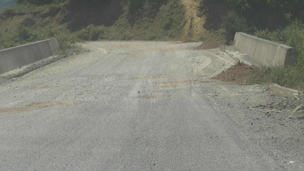 Mirëmbajtja e rrugës Shoshaj – Rrëshen i kalon një tjetër kompanie