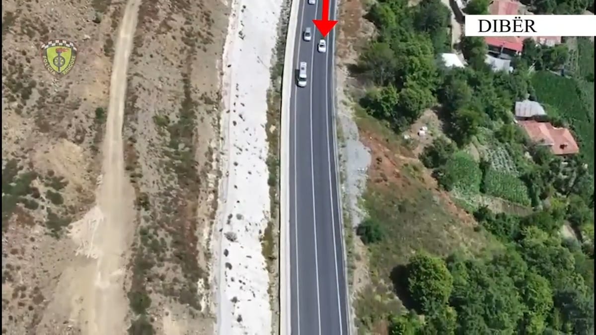 Dibër / Policia Rrugore forcon kontrollet për rritjen e sigurisë në rrugë