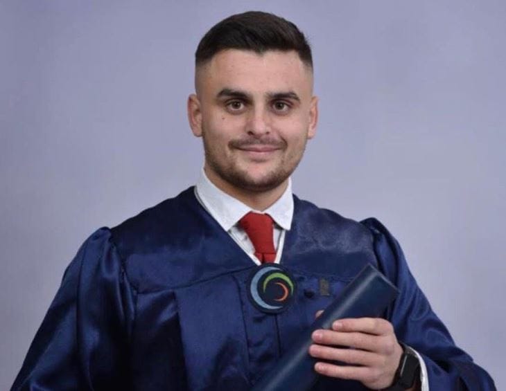 Shpëtoi tre të plagosurit e aksidentit në Fier, polici nderohet me Certifikatën për Shërbime të Dalluara