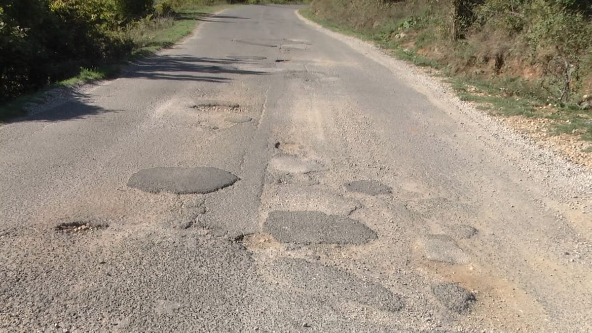 Rruga nacionale në Shupenzë, ankohen drejtuesit e mjeteve