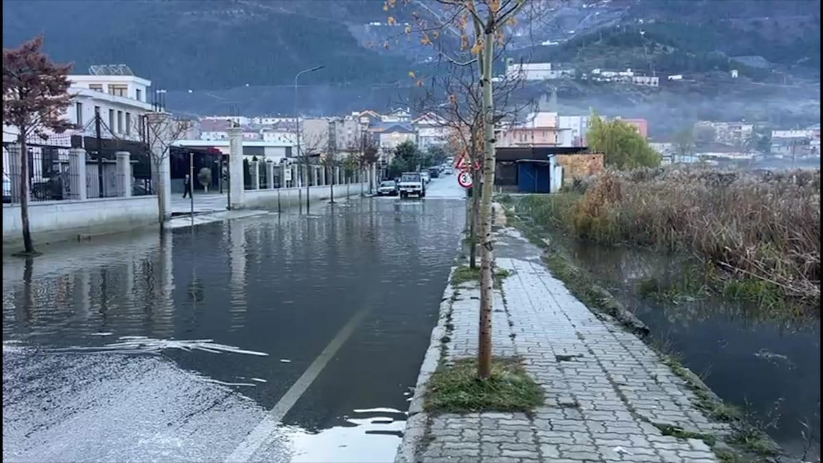 Bulqizë, situata e përmbytjes mbetet e vështirë