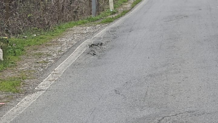 Shirat e fillimvitit, krijojnë probleme edhe në rrugën nacionale Burrel – Klos