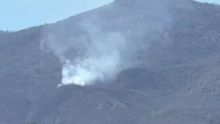 Zjarr në malin e Strikçanit në Bulqizë