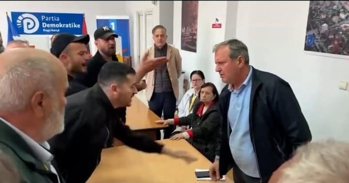 Tensione në Degën e PD-së, Pezullohen Zgjedhjet Lokale