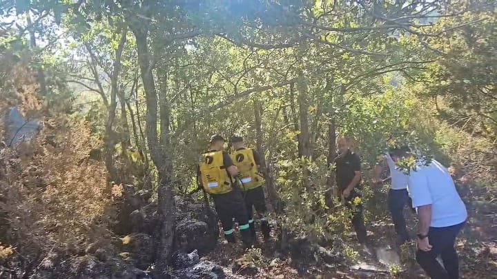 Shuhet vatra e zjarrit në Lundre, nisin hetimet për zjarrvënie të qëllimshme