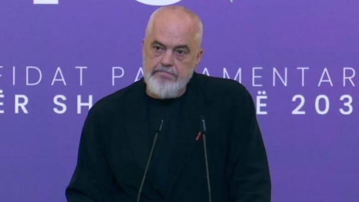 Qeveria Mblidhet në Pogradec: Strategjitë për Vitin e Ri Politik