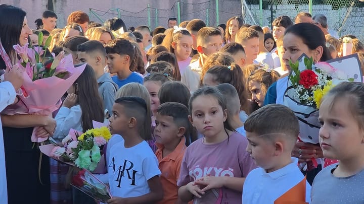 Bie edhe këtë vit numri i nxënësve në të gjithë Qarkun Dibër