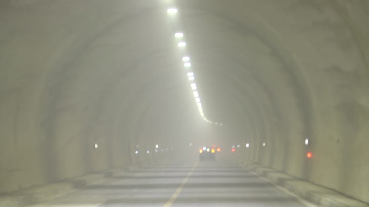 BIRN: Tunelet e rrugës së Arbërit nuk kishin përfunduar në vitin 2019“. Gjykata dëgjon ekspertët në çështjen kundër Sonila Qatos”