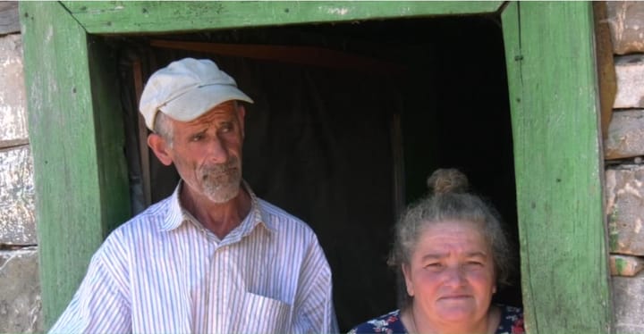 Tërmetet ju dëmtuan shtëpinë, familja Keta rrezikon jetën në banesën e gati të shembur