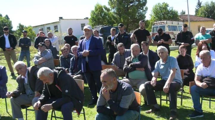 Dëgjesa publike për buxhetin dhe paketën fiskale zhvillohet me banorët e Nj.A Rukaj