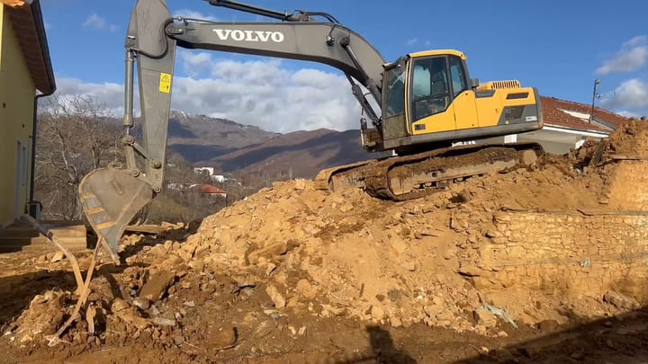 Shembet banesa monument kulture i kategorisë së parë në Sopot të Bulqizës