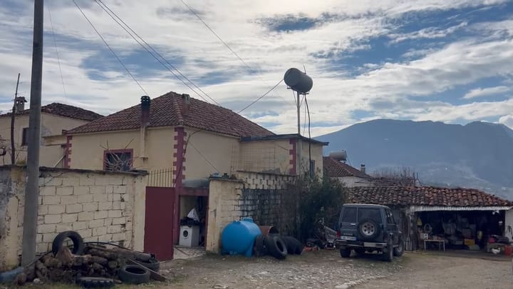 Vazhdon projekti për ndërtimin e ujësjellësave të rinj për 8 fshatra në Klos