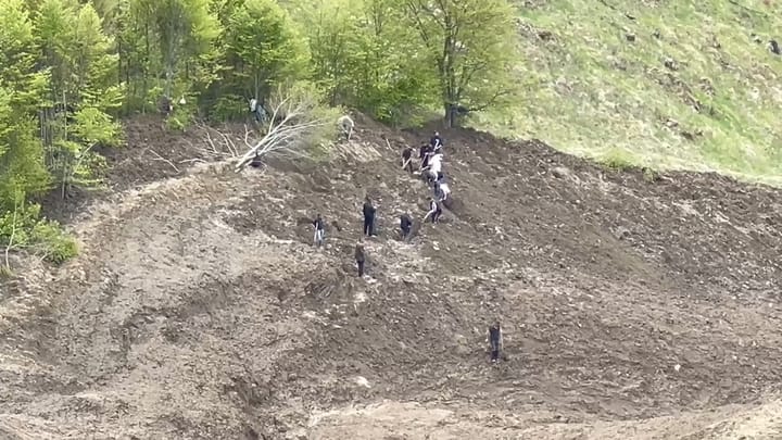 Intensifikohen kërkimet për të zhdukurin Ardit Beshiri, babai apelon për gjetjen e tij