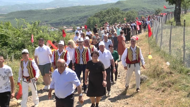 800 kushërinj në një festë të rrallë: Iniciativa që bashkoi fisin Xhepnuzi