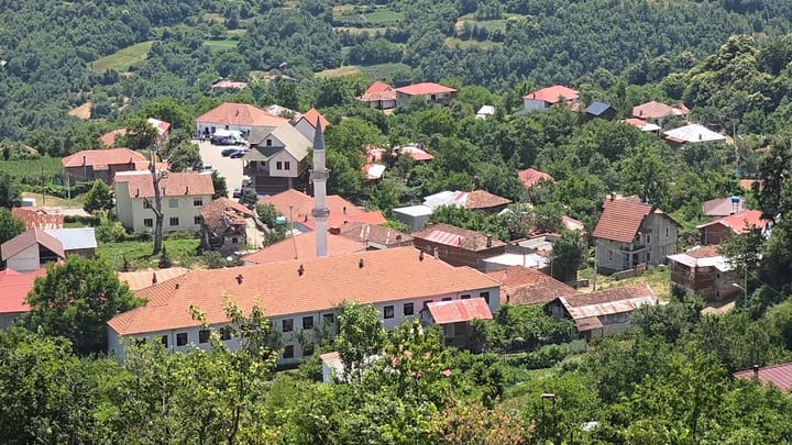 Banorët e Ostrenit: më shumë kujdeset për ne Bullgaria se Shqipëria