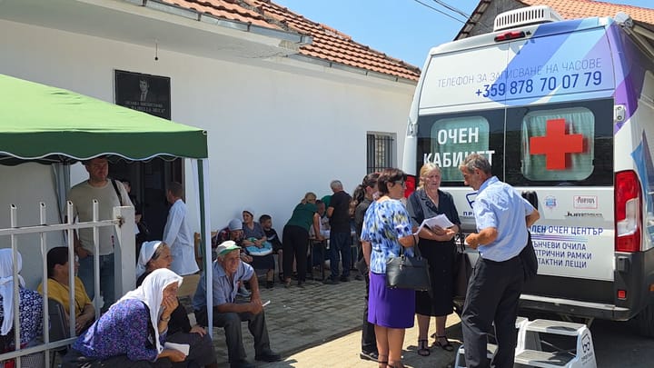 Mjekë nga Bullgaria bëjnë vizita falas në Ostren të Madh të Bulqizës, i pranishëm edhe Ambasadori bullgar