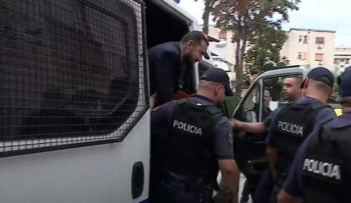 Gjykata e Fierit merr vendimin, lirohet nga qelia Ervin Salianji - Shekulli