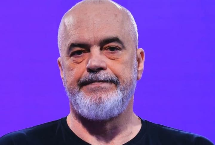 Pas ultimatumit të Ramës, japin dorëheqjen të gjithë drejtorët e Bashkisë se Vlorës