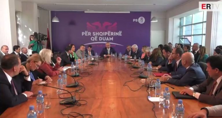 Mblidhet grupi i  PS, Rama: Mos u provokoni, regjistroni çdo incidentet
