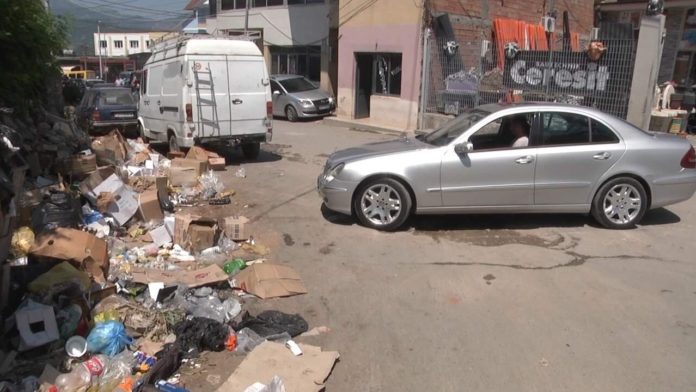 3DAF537B-47BD-4703-B116-84B34B5E6E99